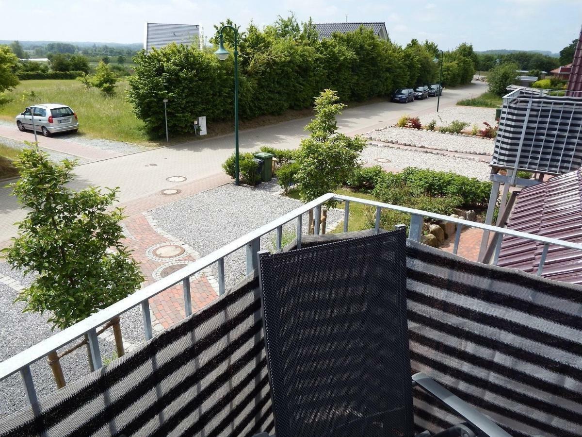 Ostseeliebe-Oben-Links-2-Kk-H Hohwacht Buitenkant foto
